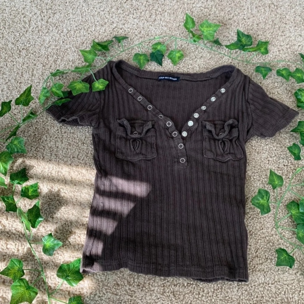 brown crop top